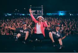 SHOW BRUNO MARS