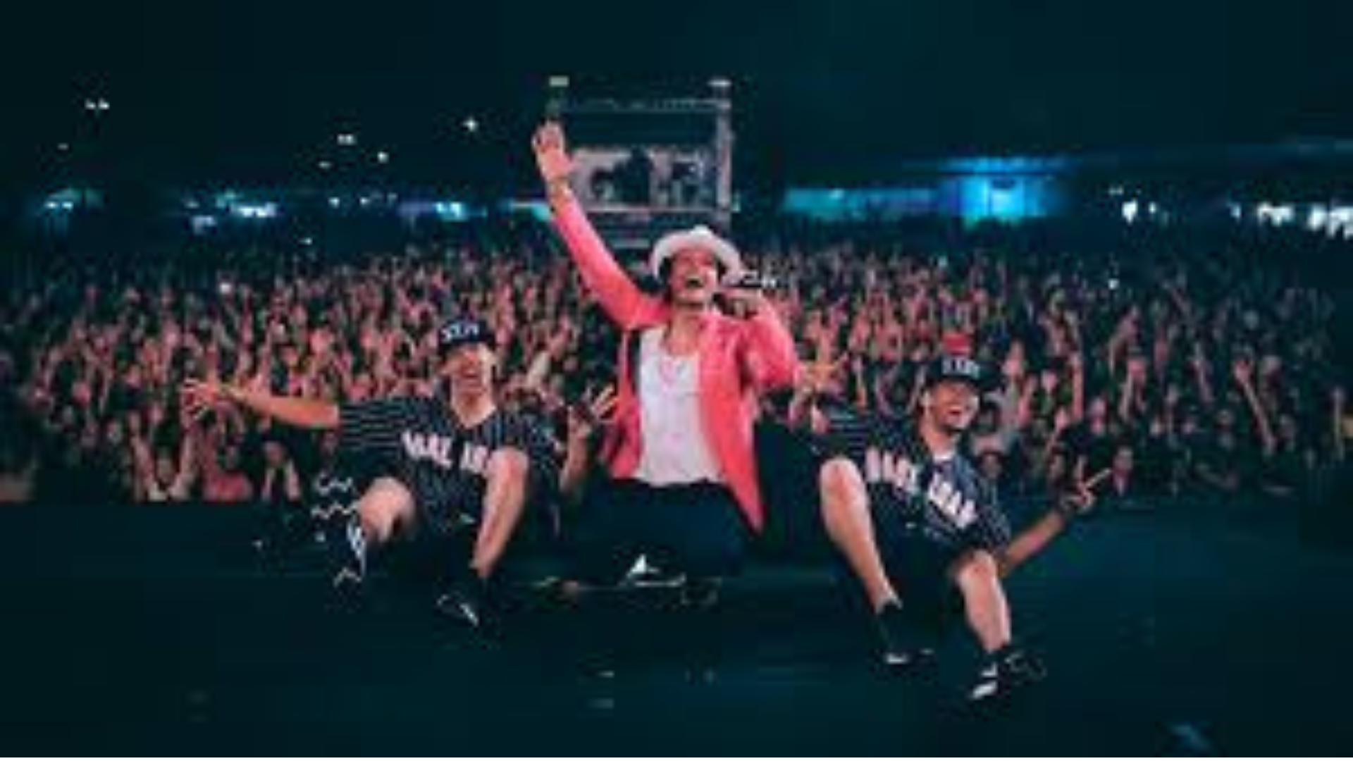 SHOW BRUNO MARS